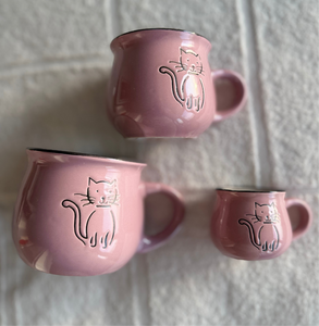 Ceramic mug with cat, lavender