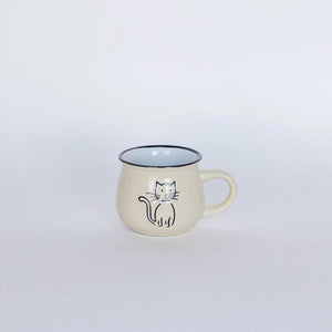 Ceramic mug with cat, cream