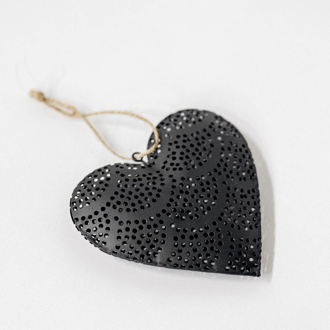 Heart-shaped Christmas ornament