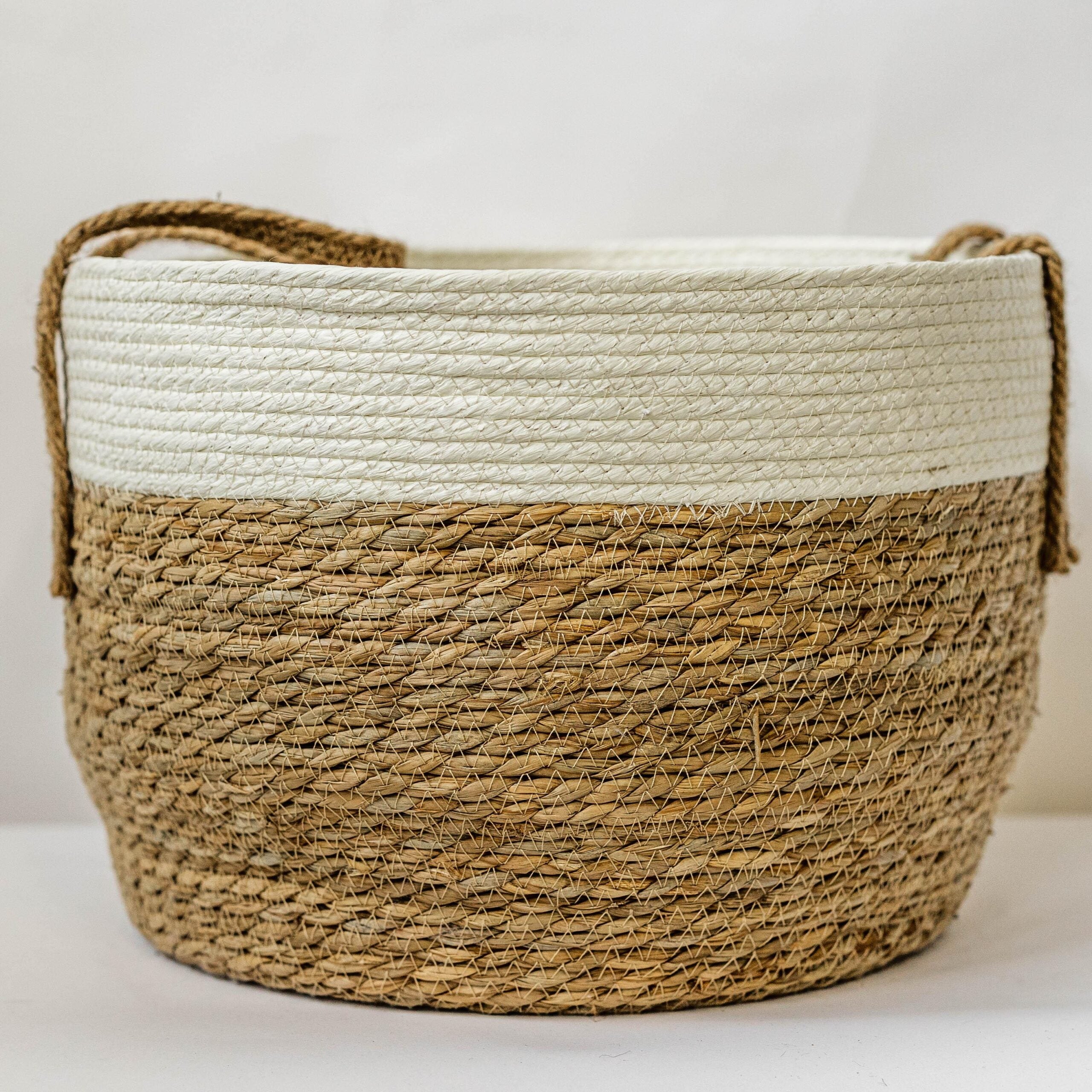 Natural Straw Knitted Baskets