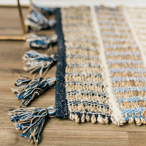 Jute and Cotton Rug With Tassels