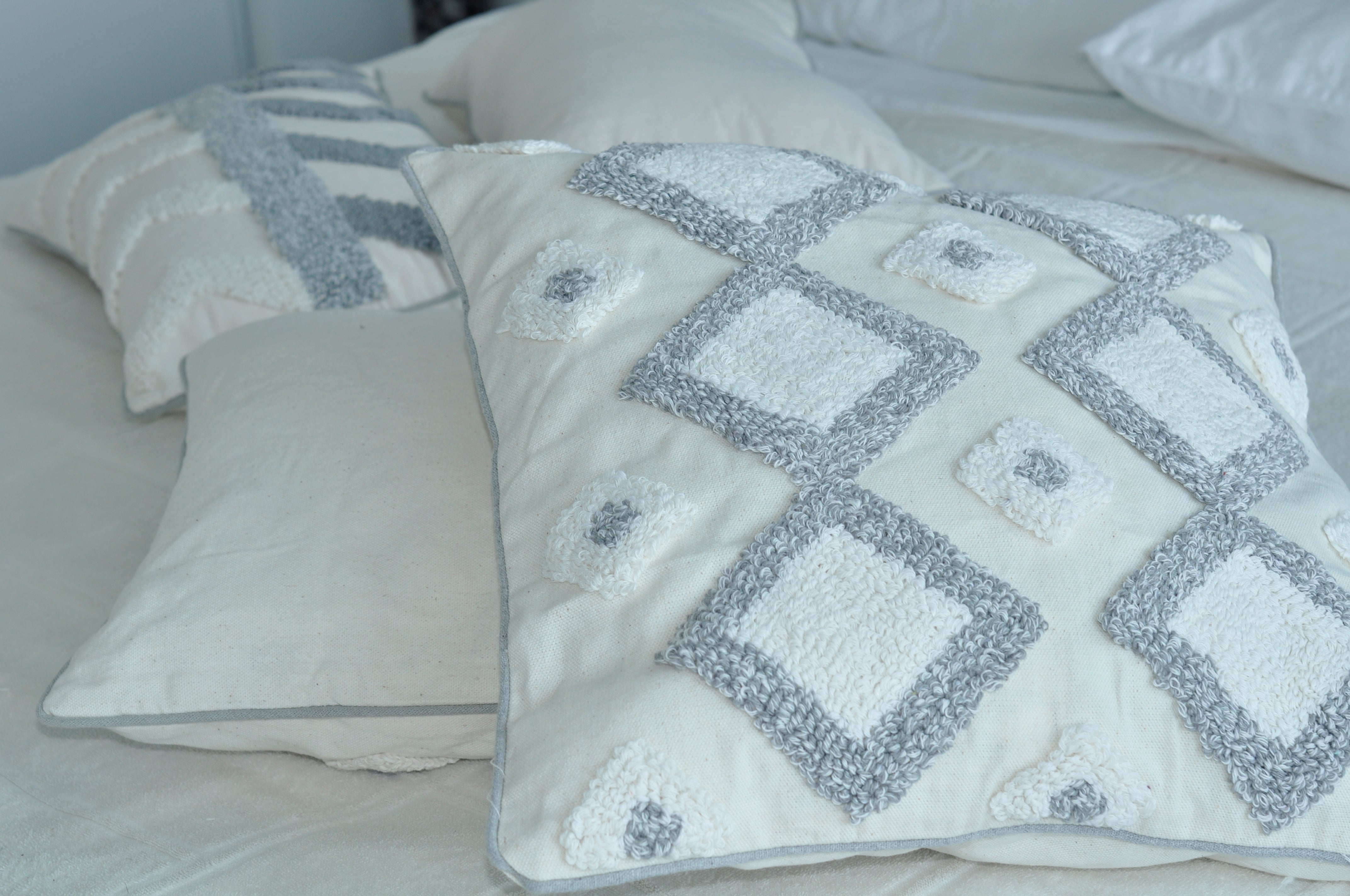 Cotton Grey and White Tufted Boho Cushion Cover